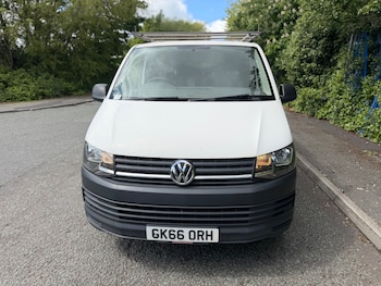 Used Volkswagen Transporter 2016 for sale - 78612669: Photo