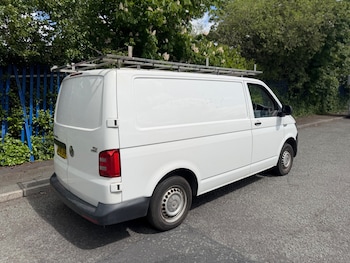 Used Volkswagen Transporter 2016 for sale - 78612669: Photo