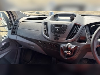 Used Ford Transit 2018 for sale - 78622165: Photo