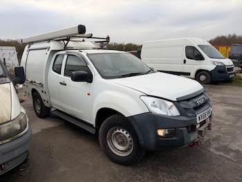 Used Isuzu D-Max 2016 for sale - 76735642: Photo