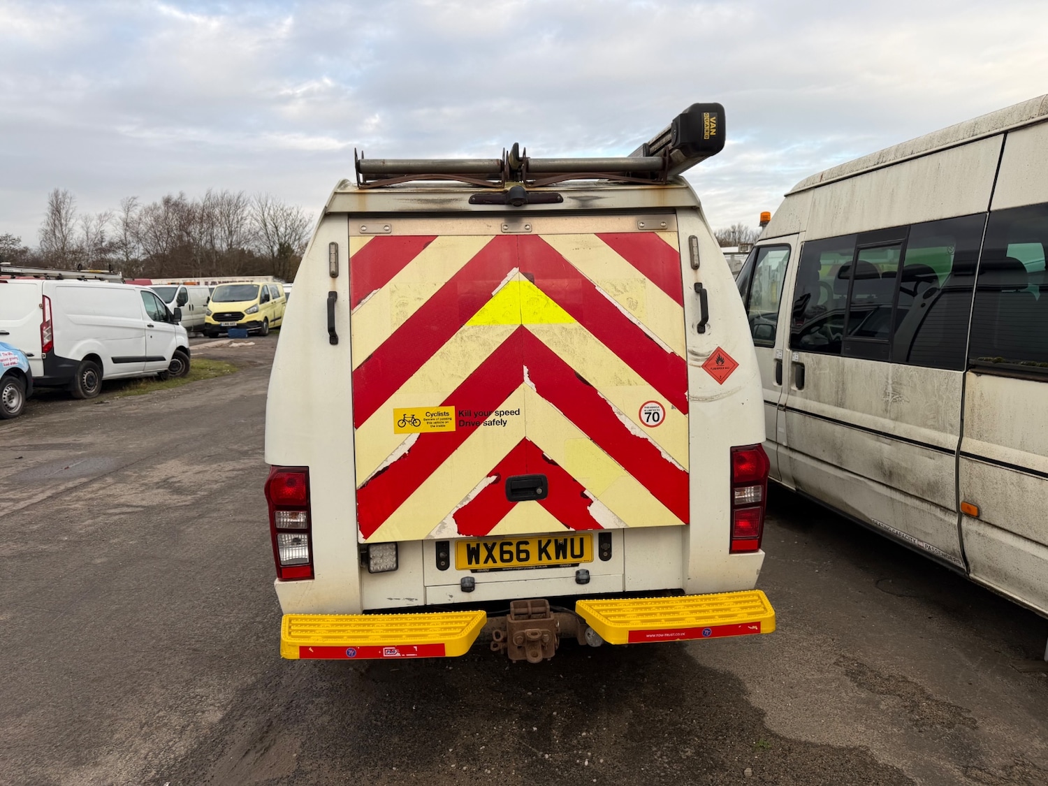 Used Isuzu D-Max 2016 for sale - 76735642: Photo 4