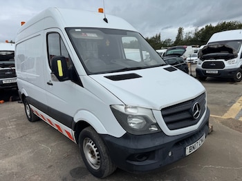 Mercedes-Benz - Sprinter