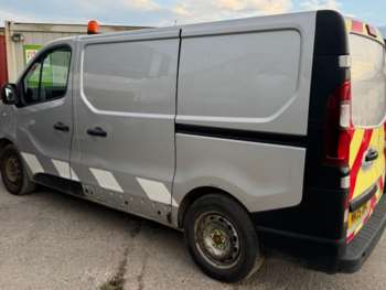 Used Vauxhall Vivaro 2015 for sale - 72270446: Photo
