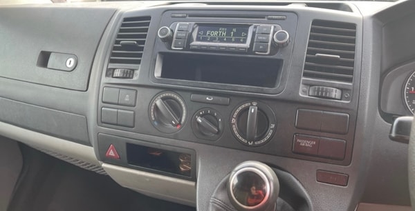 Used Volkswagen Transporter 2014 for sale - 74280106: Photo 11
