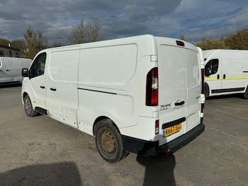 Used Renault Trafic 2017 for sale - 77549253: Photo