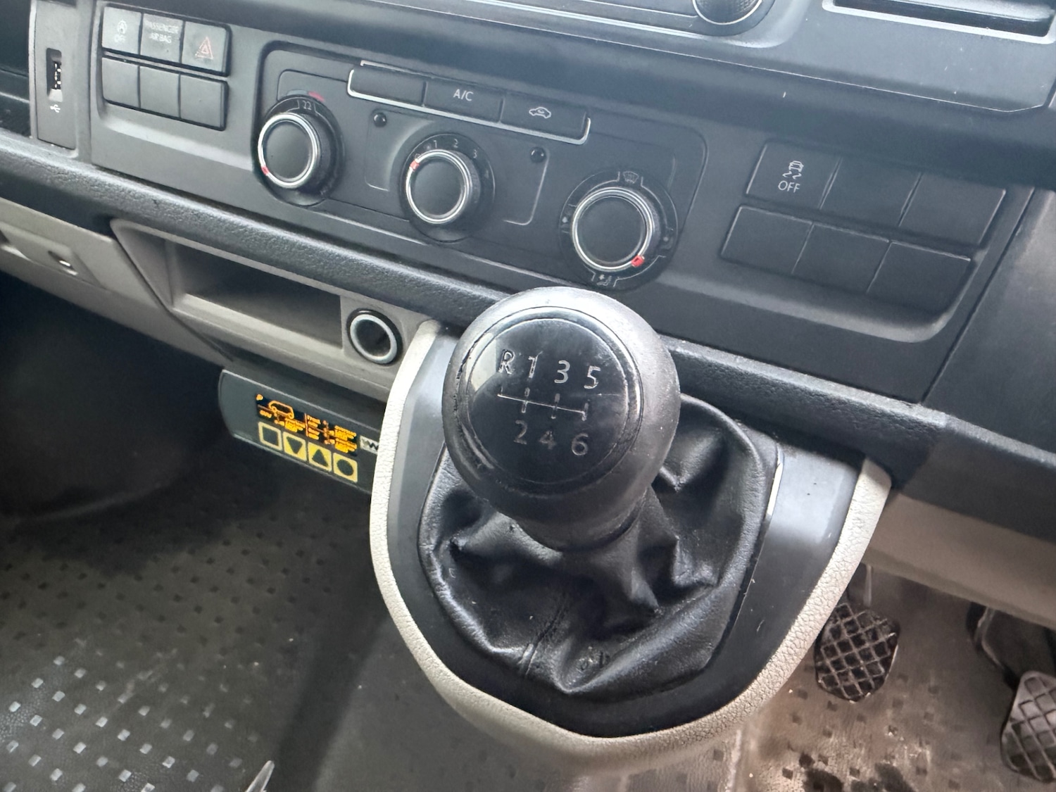 Used Volkswagen Transporter 2019 for sale - 78131322: Photo 12