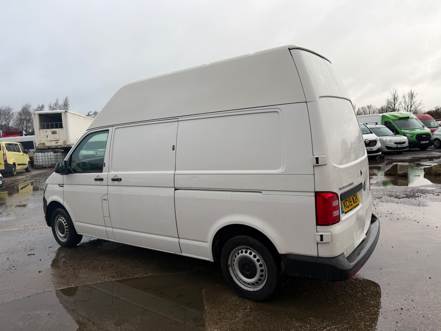 Used Volkswagen Transporter 2019 for sale - 78131322: Photo 3