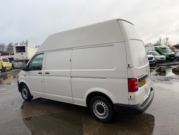 Used Volkswagen Transporter 2019 for sale - 78131322: Photo