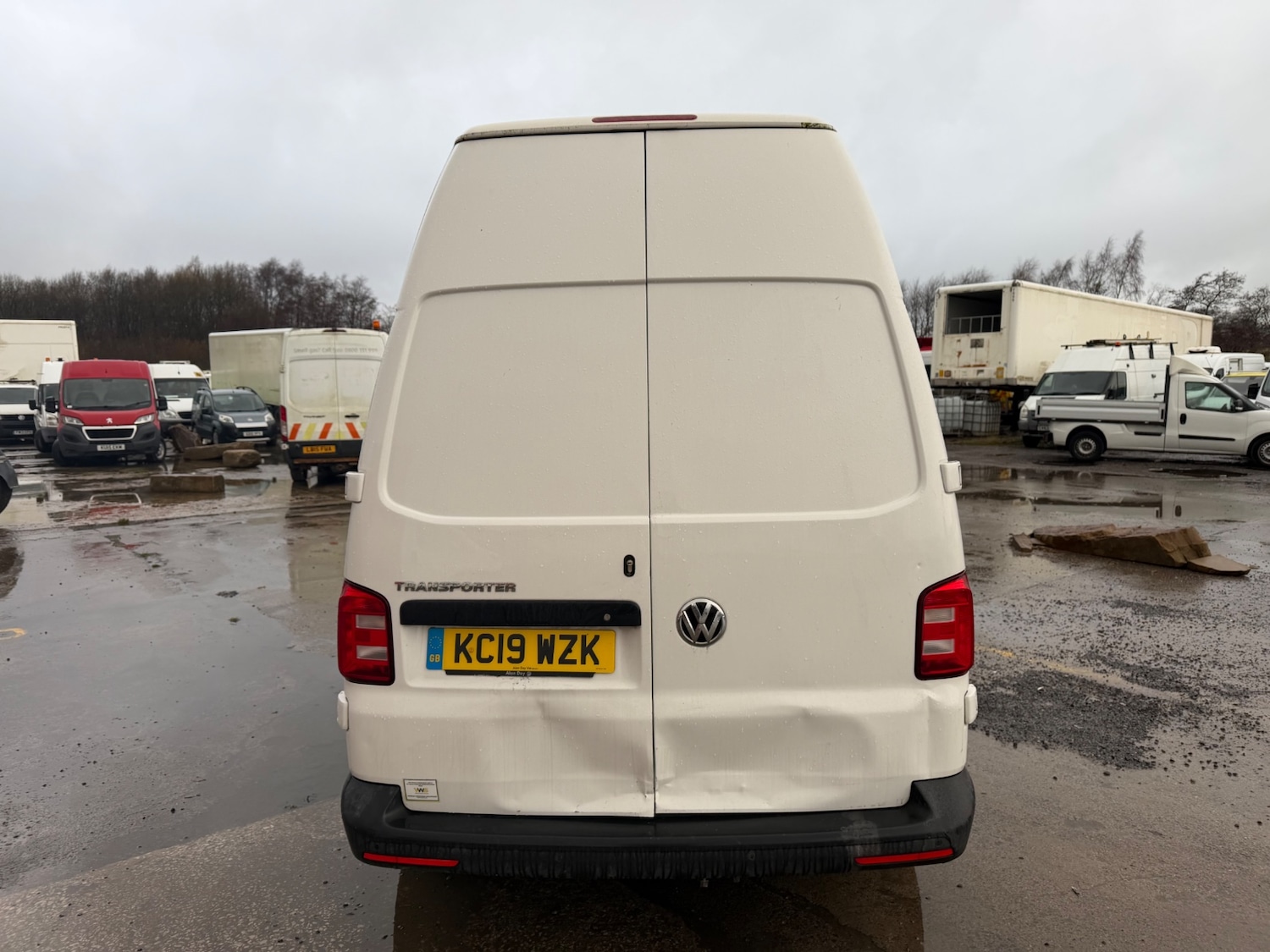 Used Volkswagen Transporter 2019 for sale - 78131322: Photo 4