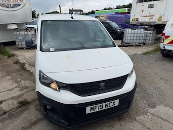 Used Peugeot Partner 2019 for sale - 76671031: Photo