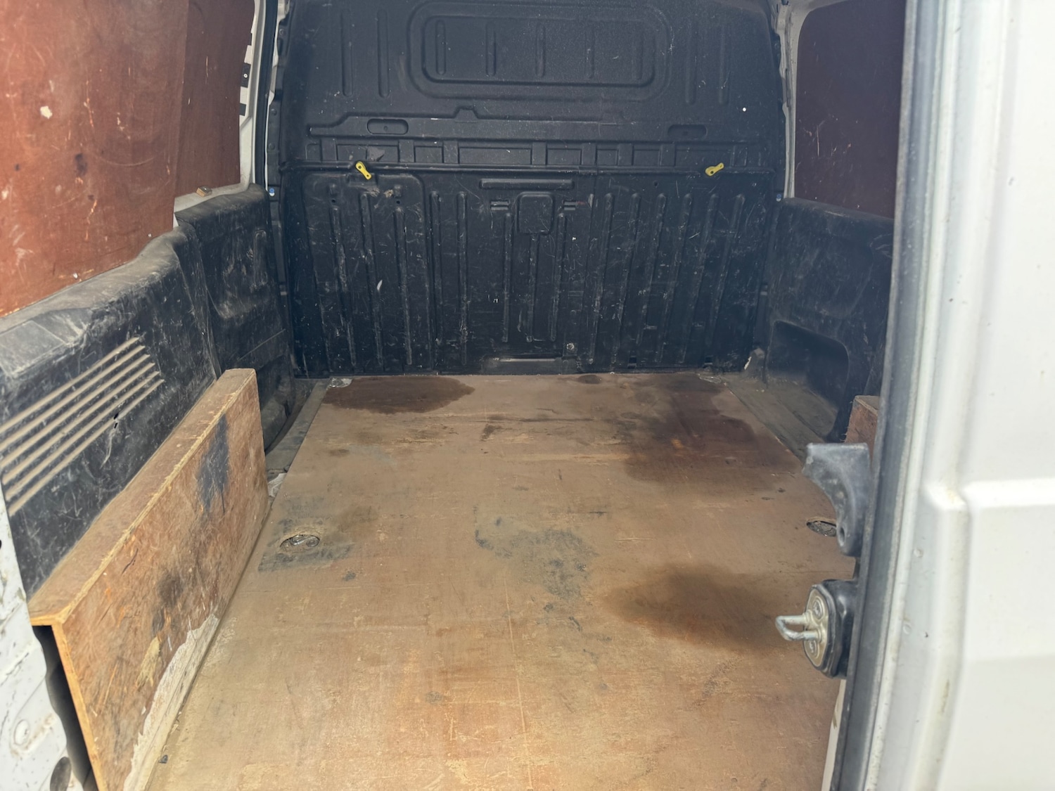 Used Peugeot Partner 2019 for sale - 76671031: Photo 7