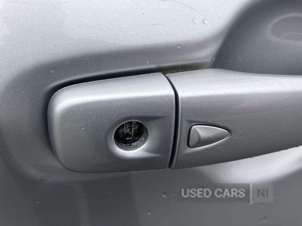 Used Nissan Qashqai 2015 for sale - 77825427: Photo 11