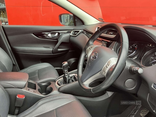 Used Nissan Qashqai 2015 for sale - 77825427: Photo 6