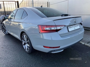 Used Skoda Superb 2018 for sale - 76349940: Photo