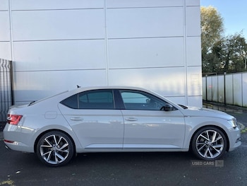Used Skoda Superb 2018 for sale - 76349940: Photo