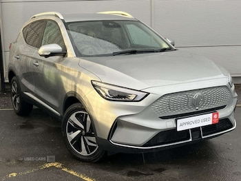 2024 - 130kW Trophy Connect EV 51kWh 5dr Auto