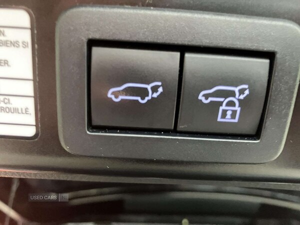 Used Toyota Yaris Cross 2023 for sale - 77825402: Photo 15