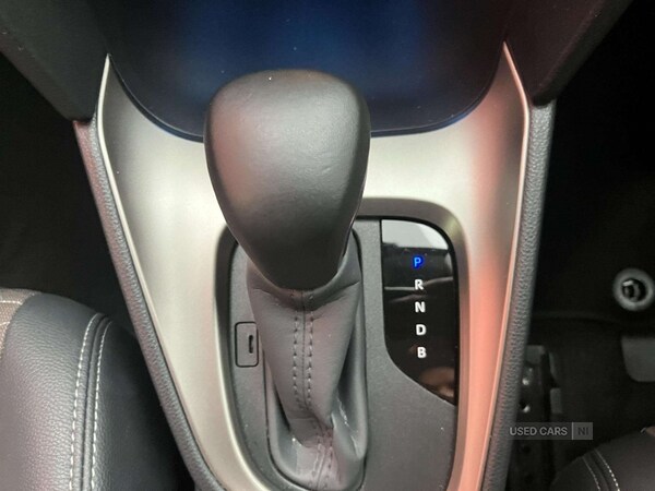 Used Toyota Yaris Cross 2023 for sale - 77825402: Photo 32