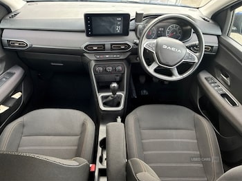 Used Dacia Sandero Stepway 2023 for sale - 79541122: Photo