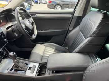 Used Skoda Superb 2023 for sale - 74936212: Photo