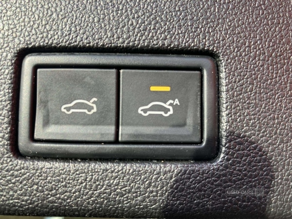 Used Volkswagen Touareg 2018 for sale - 77372187: Photo 11