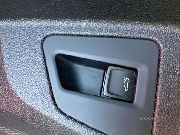 Used Volkswagen Touareg 2018 for sale - 77372187: Photo 14