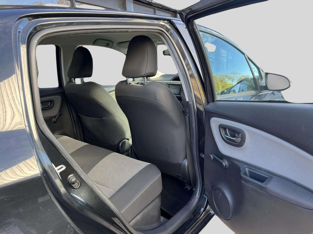 Used Toyota Yaris 2014 for sale - 76361567: Photo 21