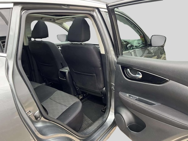 Used Nissan Qashqai 2017 for sale - 76297072: Photo 19