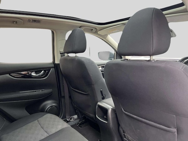 Used Nissan Qashqai 2017 for sale - 76297072: Photo 22