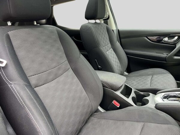 Used Nissan Qashqai 2017 for sale - 76297072: Photo 28