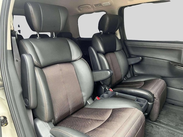Used Nissan Elgrand 2017 for sale - 74844914: Photo 23
