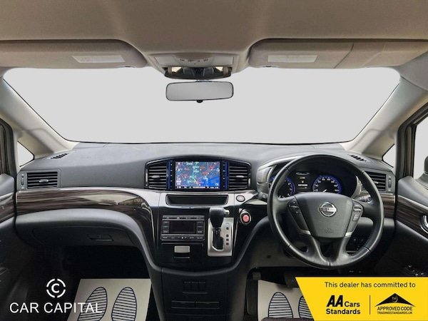 Used Nissan Elgrand 2017 for sale - 74844914: Photo 27