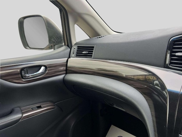 Used Nissan Elgrand 2017 for sale - 74844914: Photo 43