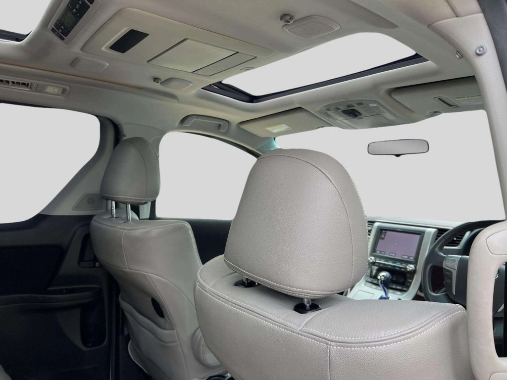 Used Toyota Alphard 2013 for sale - 76487010: Photo 27