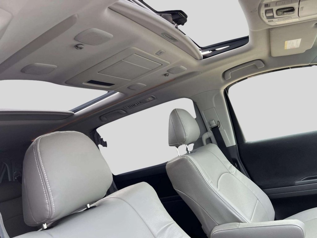 Used Toyota Alphard 2013 for sale - 76487010: Photo 35