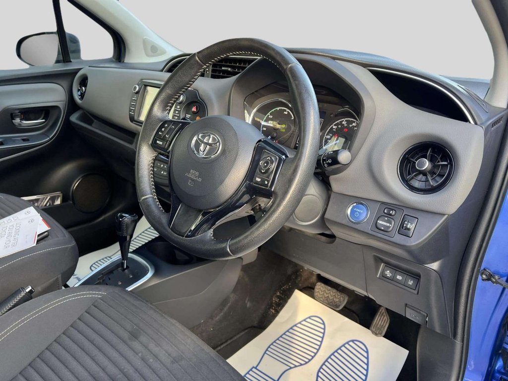 Used Toyota Yaris 2019 for sale - 76439279: Photo 32