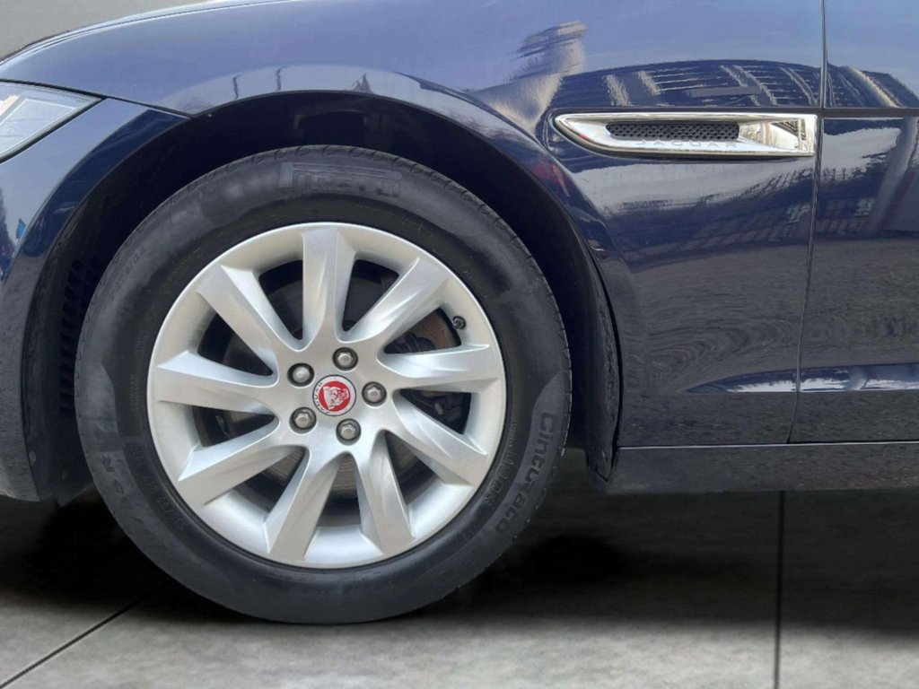 Used Jaguar XF 2016 for sale - 77967291: Photo 12