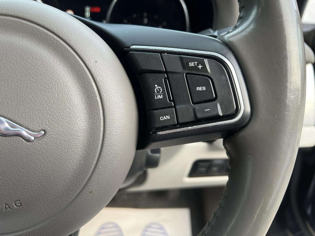 Used Jaguar XF 2016 for sale - 77967291: Photo 34