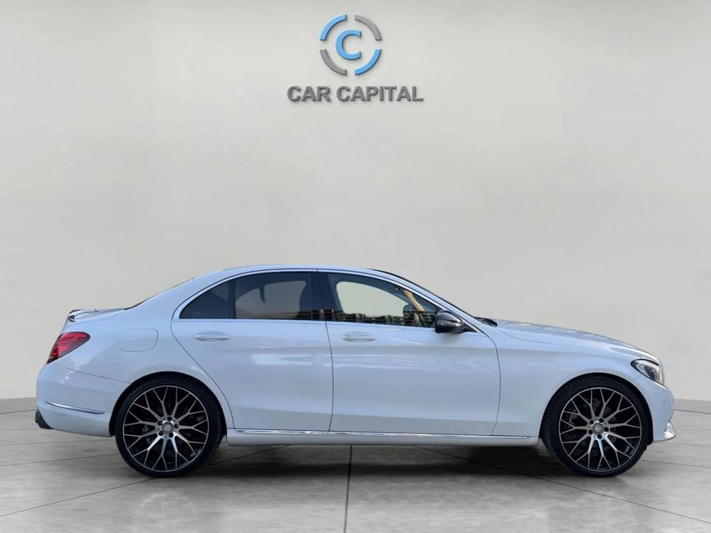 Used Mercedes-Benz C Class 2014 for sale - 77897550: Photo 5