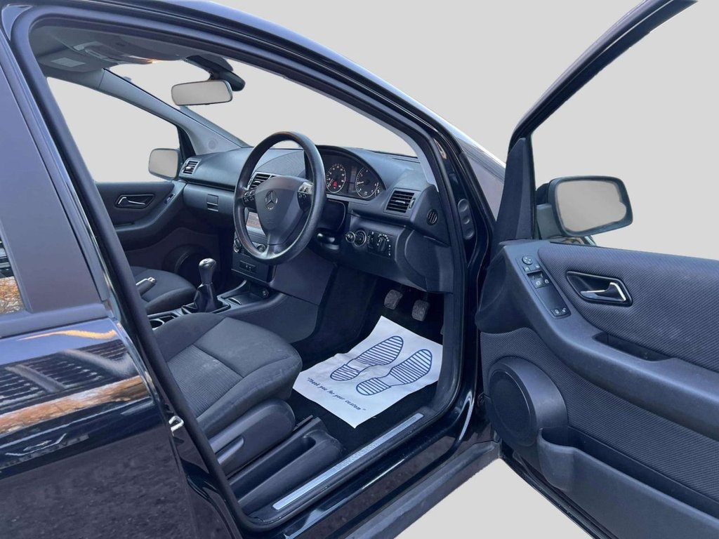 Used Mercedes-Benz A-Class 2011 for sale - 77096576: Photo 27