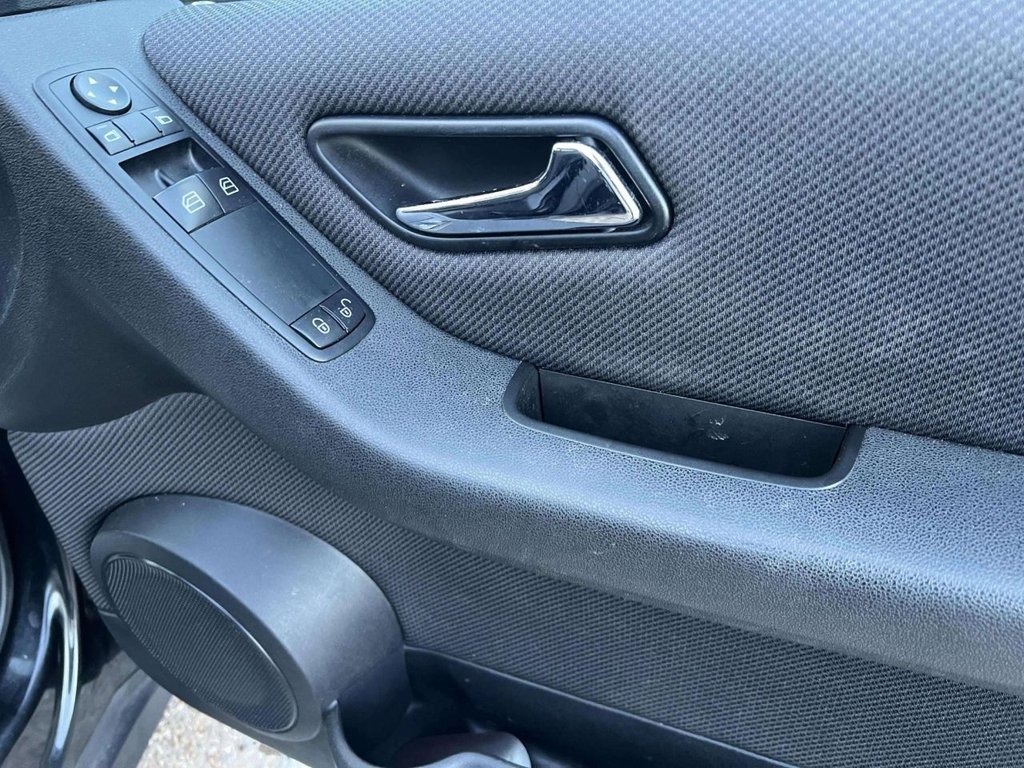 Used Mercedes-Benz A-Class 2011 for sale - 77096576: Photo 28