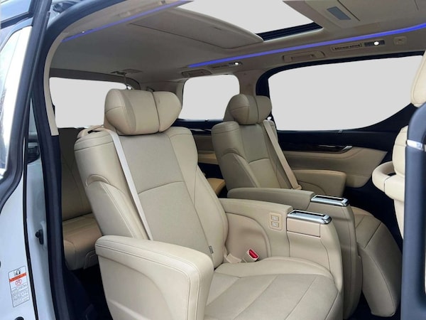 Used Toyota Alphard 2021 for sale - 74844288: Photo 24