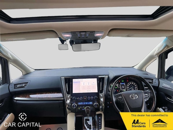 Used Toyota Alphard 2021 for sale - 74844288: Photo 28