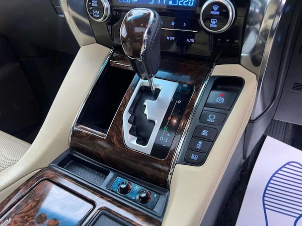 Used Toyota Alphard 2021 for sale - 74844288: Photo 48