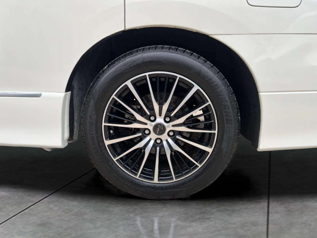 Used Nissan Elgrand 2025 for sale - 77668734: Photo 15