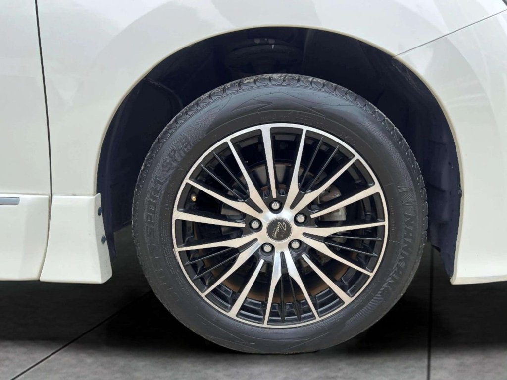 Used Nissan Elgrand 2025 for sale - 77668734: Photo 18