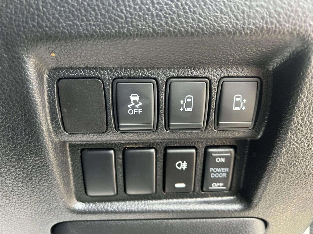 Used Nissan Elgrand 2025 for sale - 77668734: Photo 33