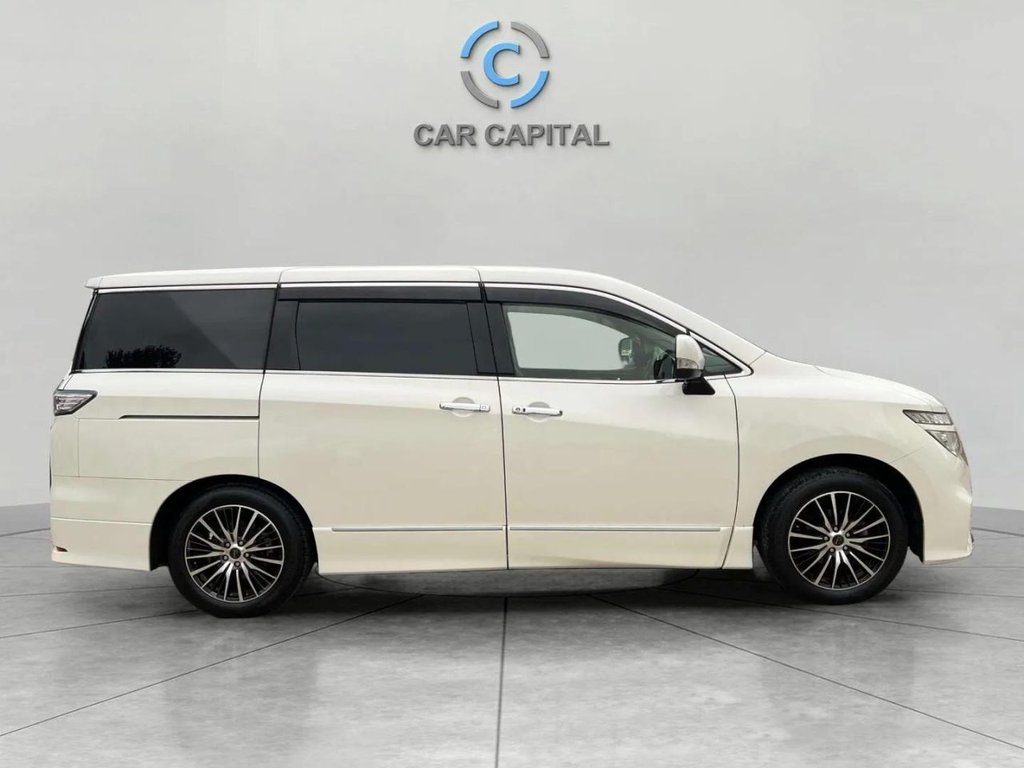 Used Nissan Elgrand 2025 for sale - 77668734: Photo 5