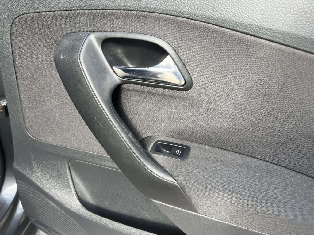 Used Volkswagen Polo 2010 for sale - 77967680: Photo 23