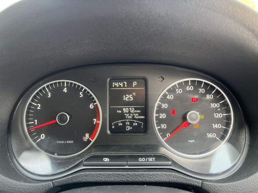 Used Volkswagen Polo 2010 for sale - 77967680: Photo 36